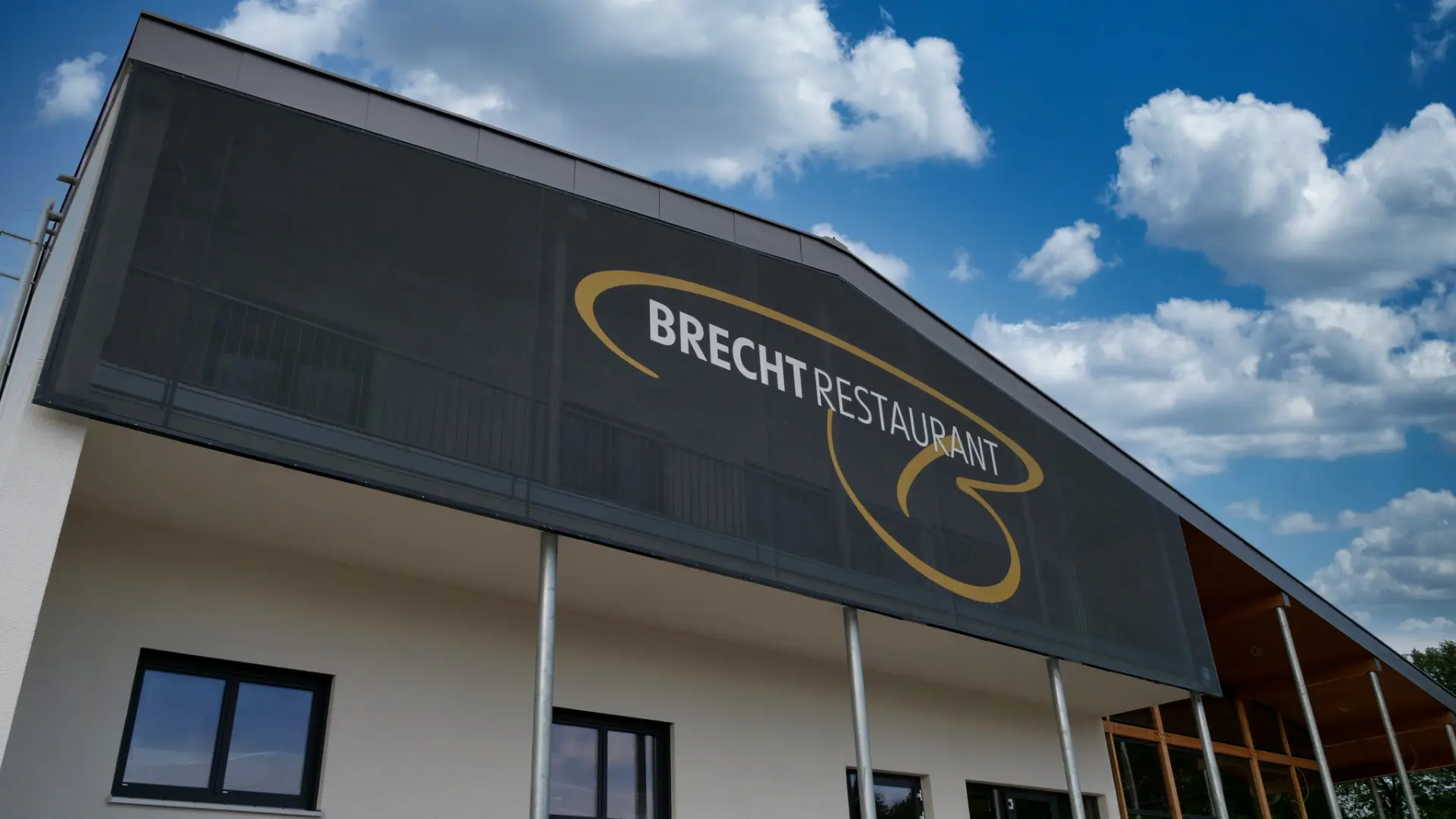 textile-facade-black